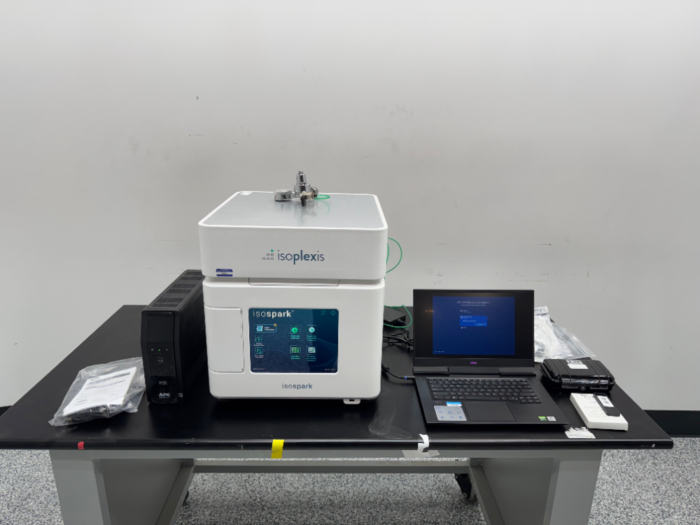 Image of IsoPlexis IsoSpark Single-Cell Proteomics System